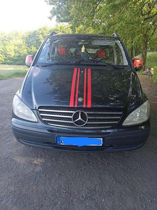 Gebraucht 2004 Mercedes Vito Van / Kleinbus | 7.000 € - Bild 1/4