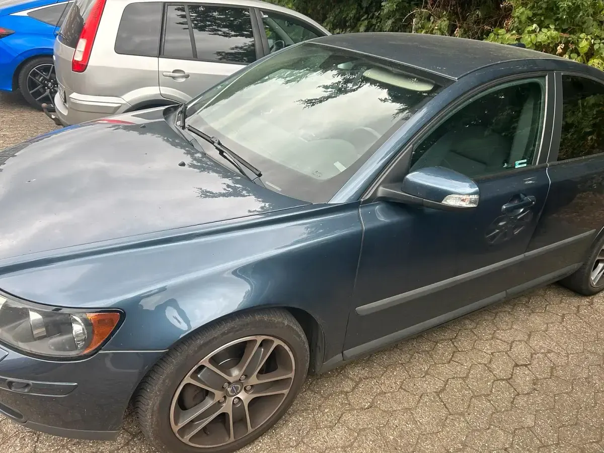 Gebraucht Volvo S40 170 PS (125 kW) 2007 Blau Limousine