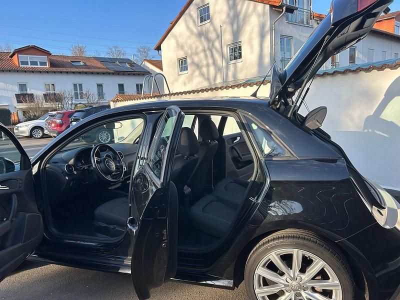 Gebraucht Audi A1 Sportback Design 95 PS (69 kW) 2016 Schwarz Kleinwagen