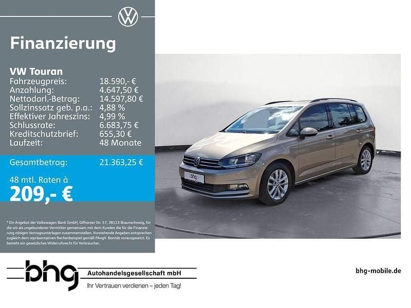 Beige Gebraucht 2016 VW Touran Comfortline Van / Kleinbus | 18.590 € (Guter Preis) - Bild 1/4
