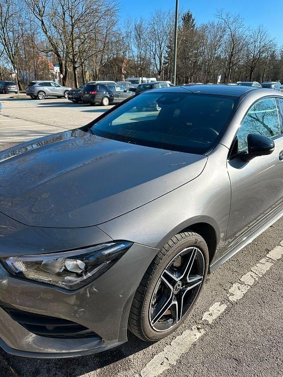 Gebraucht Mercedes CLA250e 218 PS (160 kW) 2022 Silber Limousine