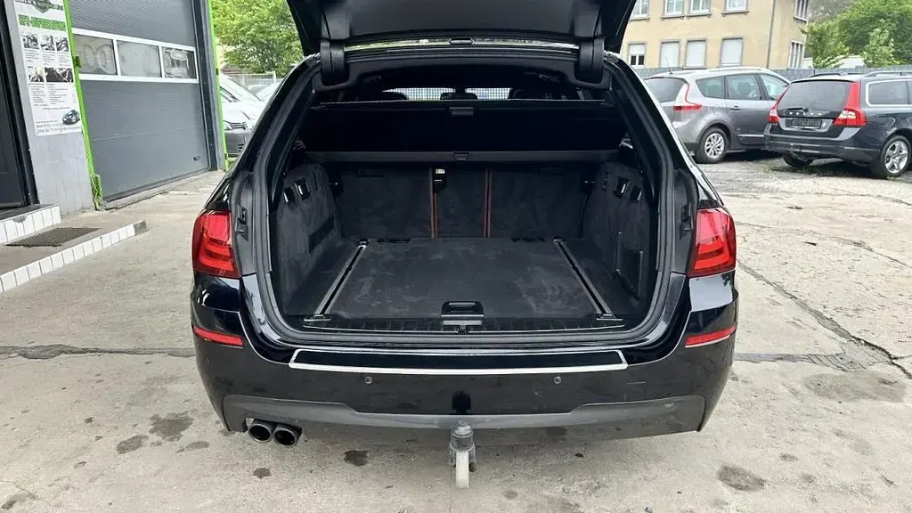 Używany BMW 520 Shadowline 184 KM (135 kW) 2011 Czarny Sedan/Limuzyna