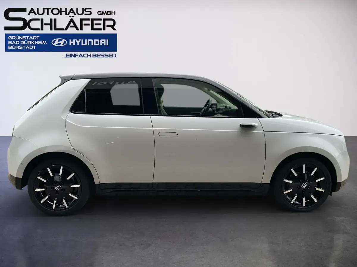 Gebraucht Honda e Advance 113 kW (154 PS) 2021 Platinum white p. Kleinwagen