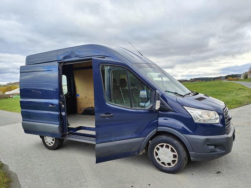 Gebraucht Ford Transit 131 PS (96 kW) 2017 Blau Van