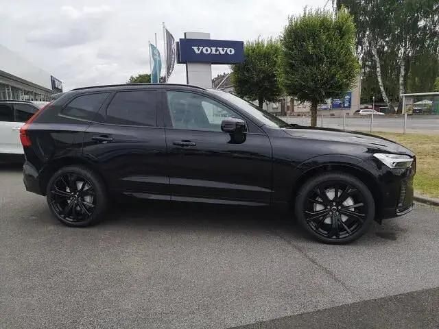 Neu Volvo XC60 Plus 250 PS (183 kW) 2026 Schwarz SUV