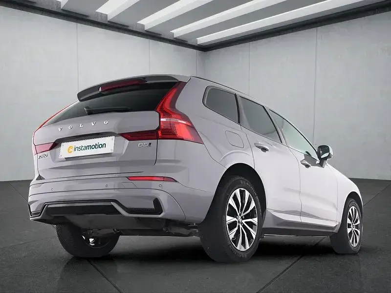 Gebraucht Volvo XC60 Plus 250 PS (183 kW) 2024 Grau SUV
