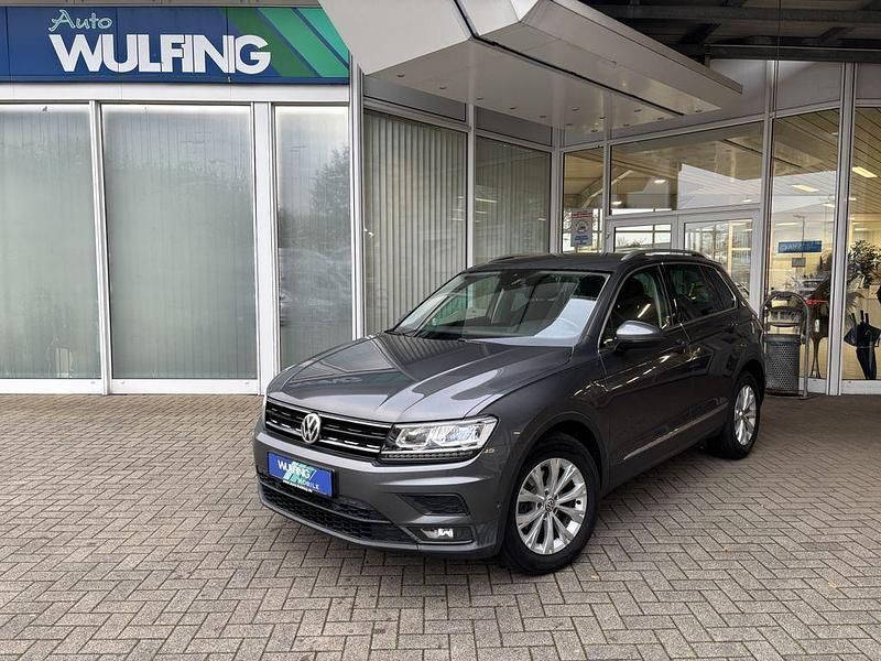 Grau Gebraucht 2018 VW Tiguan SUV | 23.990 € (Guter Preis) - Bild 1/4