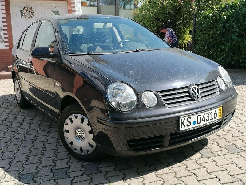 Schwarz Gebraucht 2003 VW Polo Comfortline Limousine | 848 € (Superpreis) - Bild 1/4