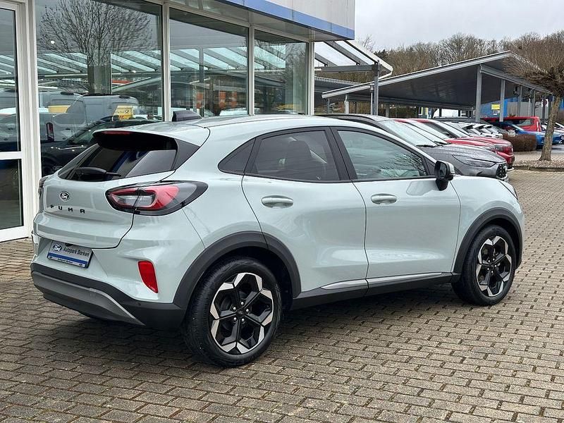 Gebraucht Ford Puma Titanium 155 PS (114 kW) 2024 Grau SUV