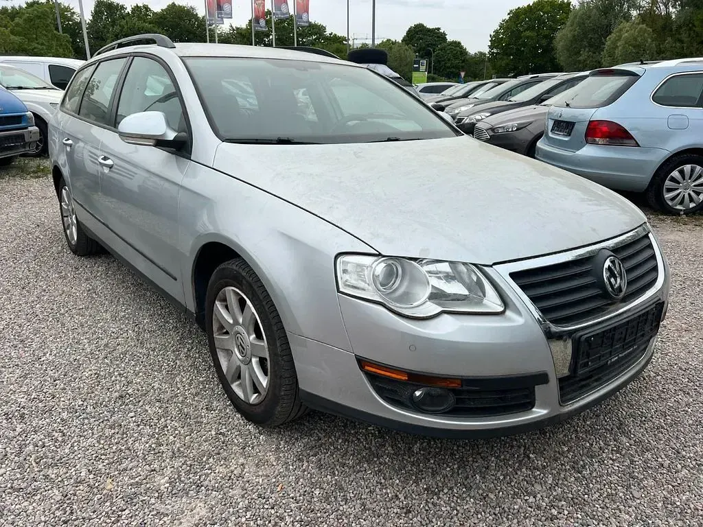 Gebraucht VW Passat Trendline 122 PS (89 kW) 2008 Silber Kombi
