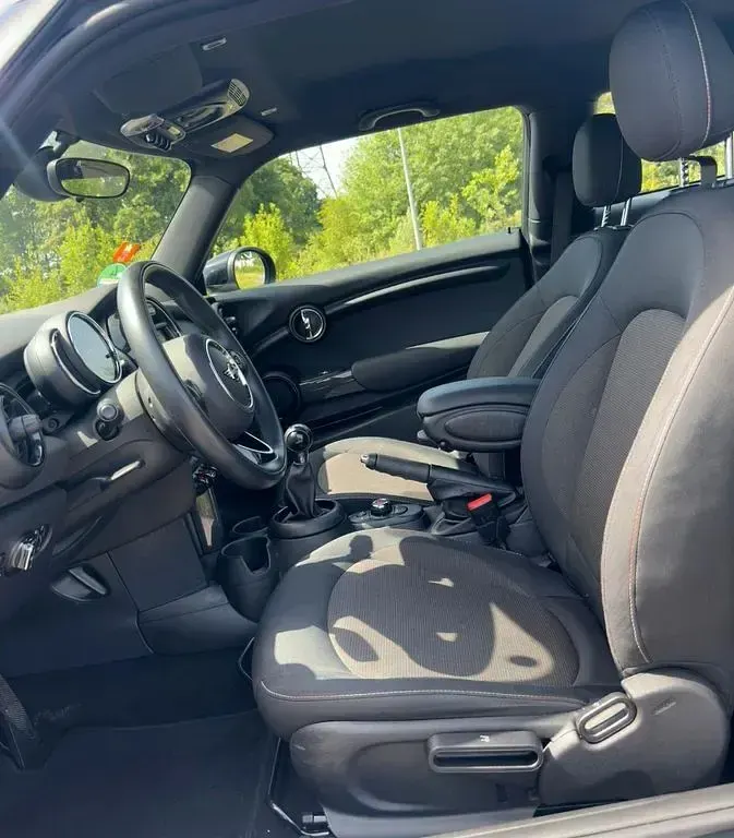 Gebraucht Mini ONE 102 PS (75 kW) 2020 Schwarz Kleinwagen
