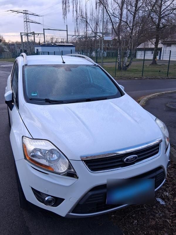 Gebraucht Ford Kuga Titanium 140 PS (102 kW) 2010 Weiß SUV