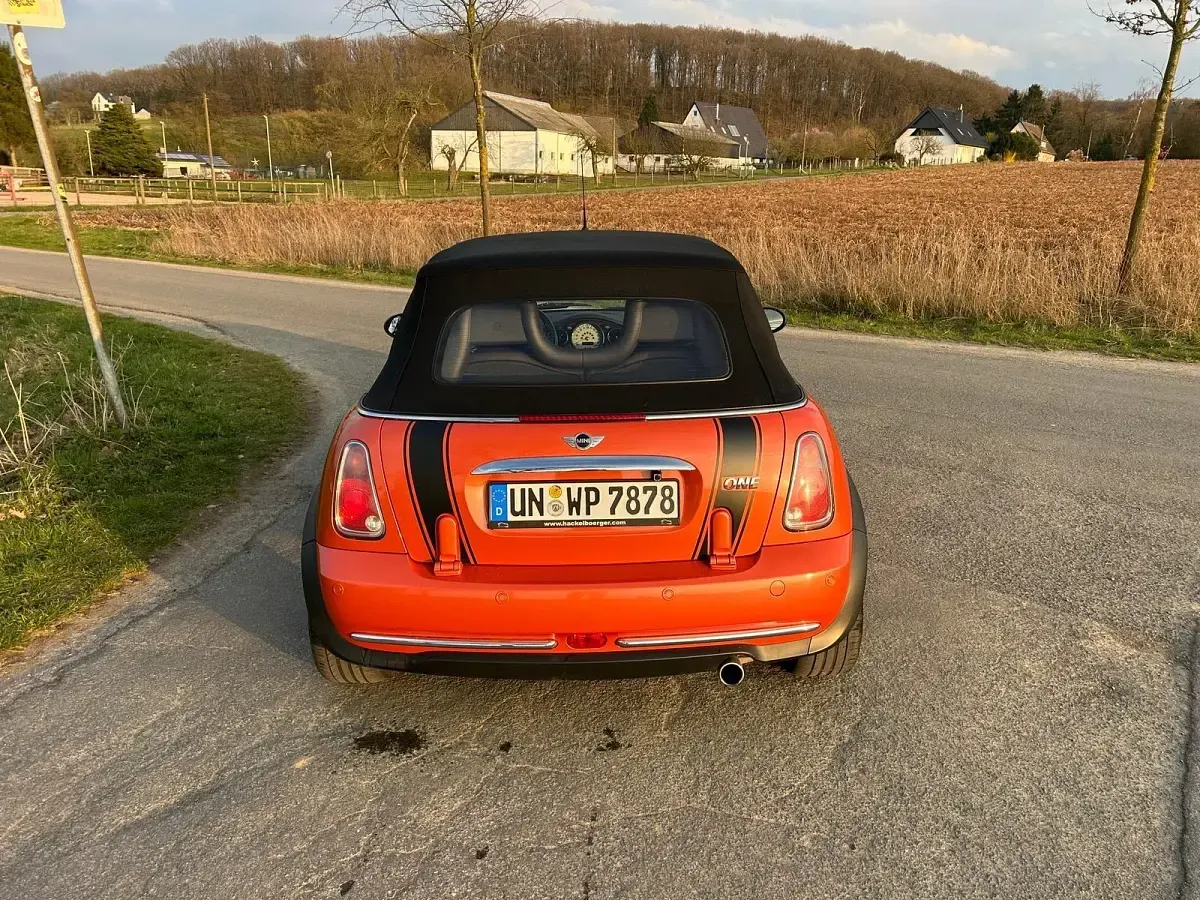 Gebraucht Mini One Cabriolet 90 PS (66 kW) 2005 Orange Cabrio