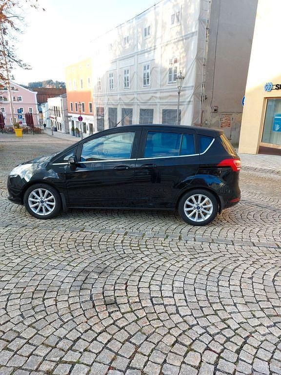 Gebraucht Ford B-MAX SYNC Edition 105 PS (77 kW) 2015 Schwarz Van / Kleinbus