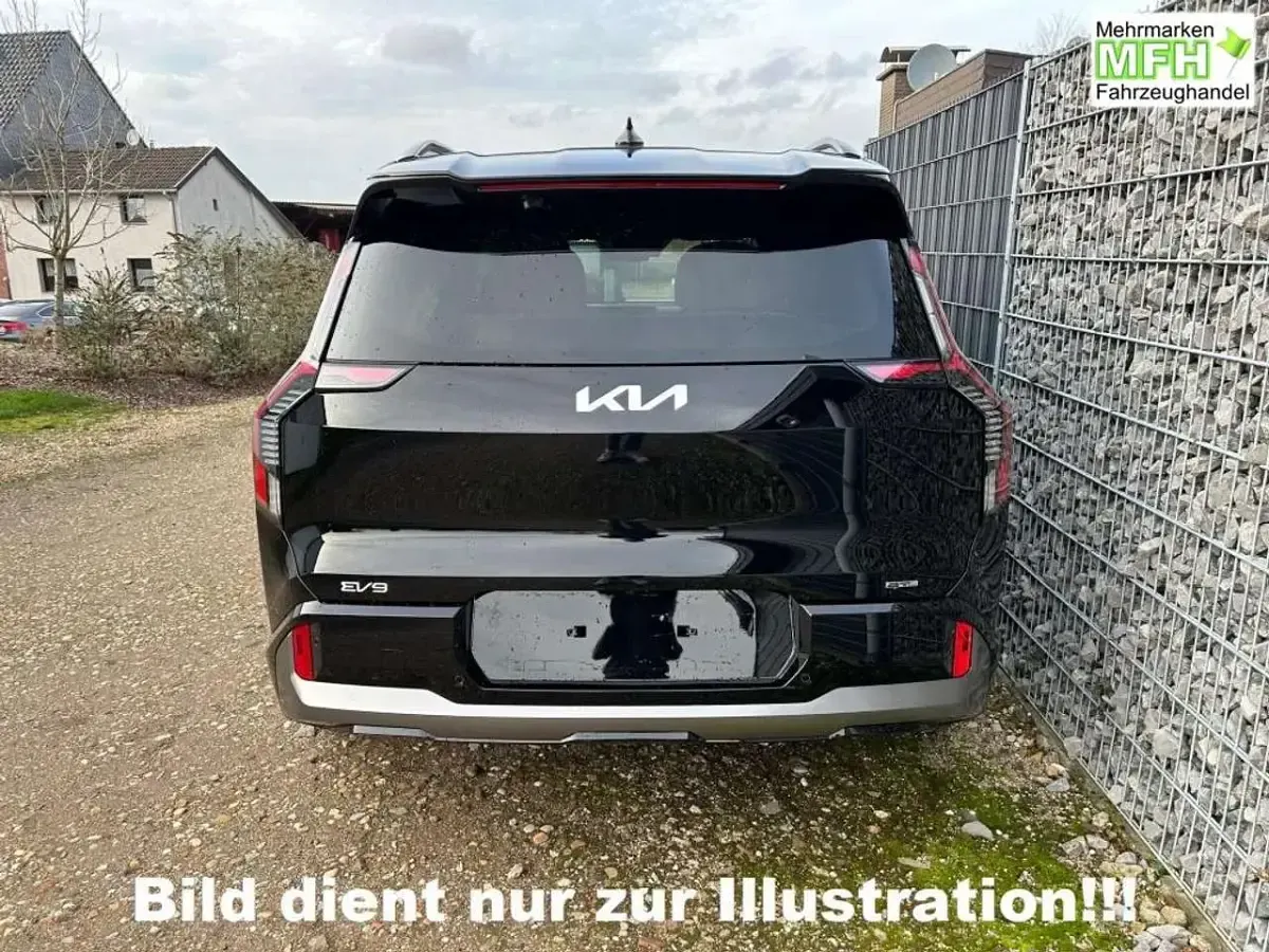 Neu Kia EV9 160 kW (218 PS) 2026 Wählbar SUV