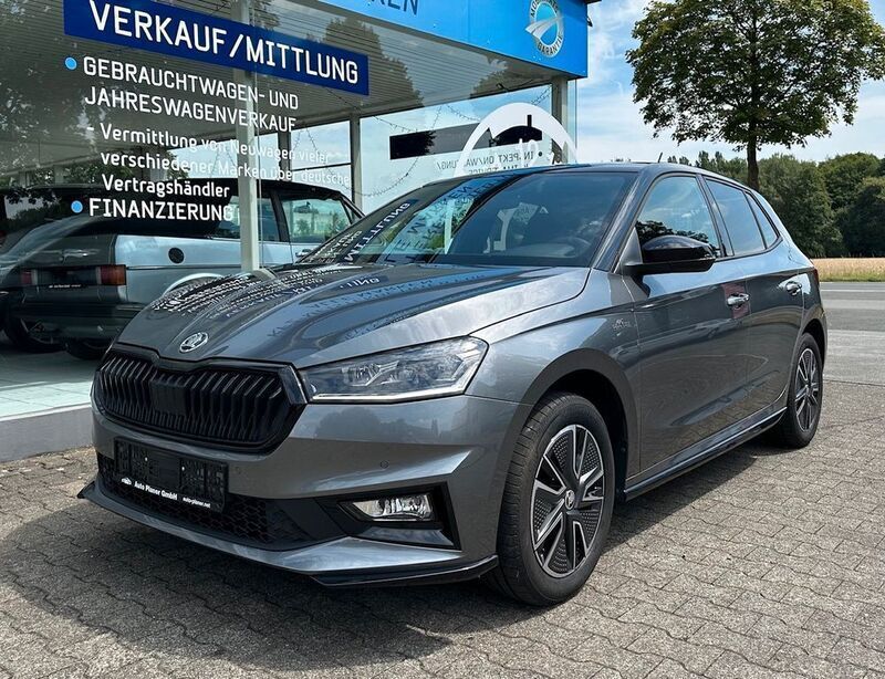 Graphite grau metallic Gebraucht 2023 Skoda Fabia Monte Carlo Kleinwagen | 21.240 € (Etwas zu teuer) - Bild 1/4