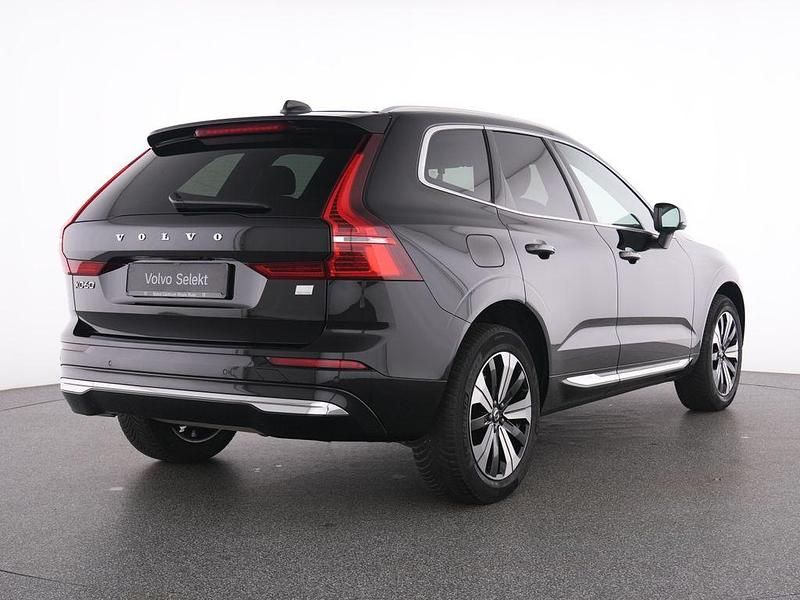 Gebraucht Volvo XC60 Core 401 PS (294 kW) 2024 Schwarz onyx black / metallic SUV