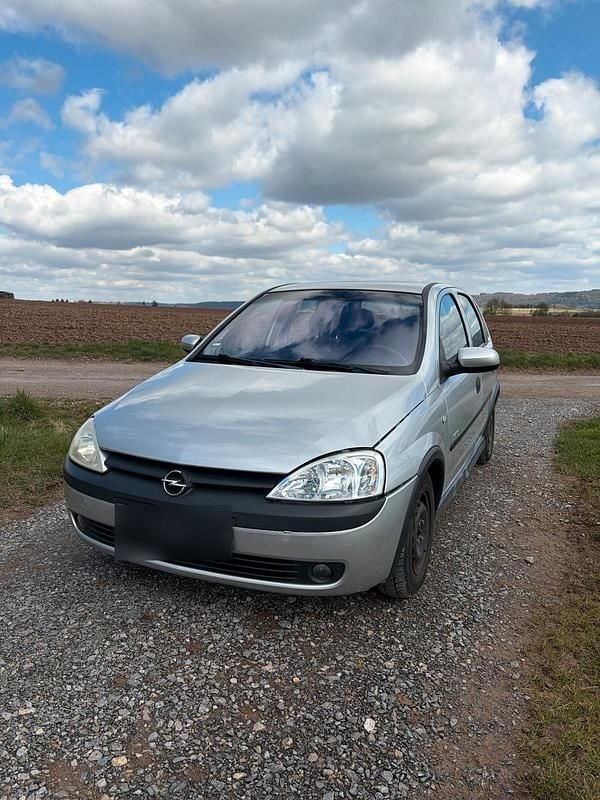 Gebraucht Opel Corsa 75 PS (55 kW) 2003 Silber Kleinwagen