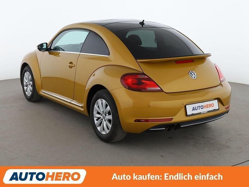 Usata VW Beetle Design 150 CV (110 kW) 2017 Giallo Utilitaria