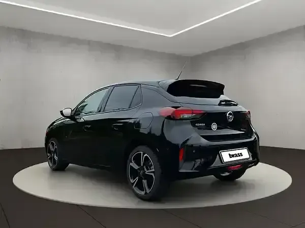 Gebraucht Opel Corsa 131 PS (96 kW) 2023 Diamant schwarz (metallic) Kleinwagen