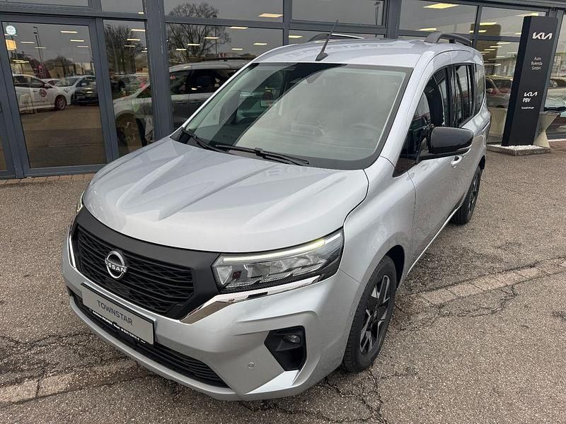 Gebraucht Nissan Townstar Tekna 131 PS (96 kW) 2025 Grau Van