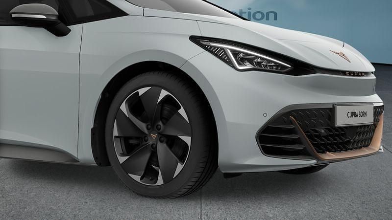 Gebraucht Cupra Born 169 kW (231 PS) 2025 Weiß Kleinwagen