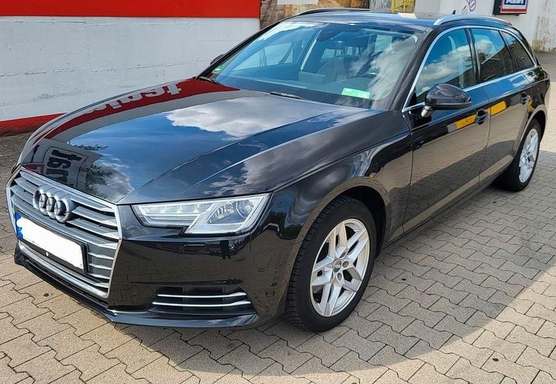 Gebraucht Audi A4 Ambiente 150 PS (110 kW) 2018 Schwarz Kombi