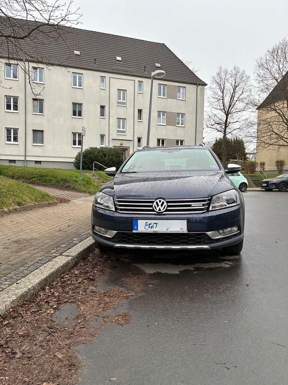 Gebraucht VW Passat Alltrack 160 PS (117 kW) 2012 Blau Kombi