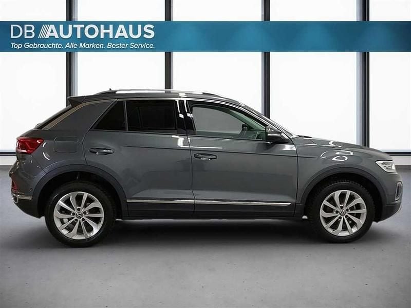 Gebraucht VW T-Roc Style 116 PS (85 kW) 2024 Grau SUV