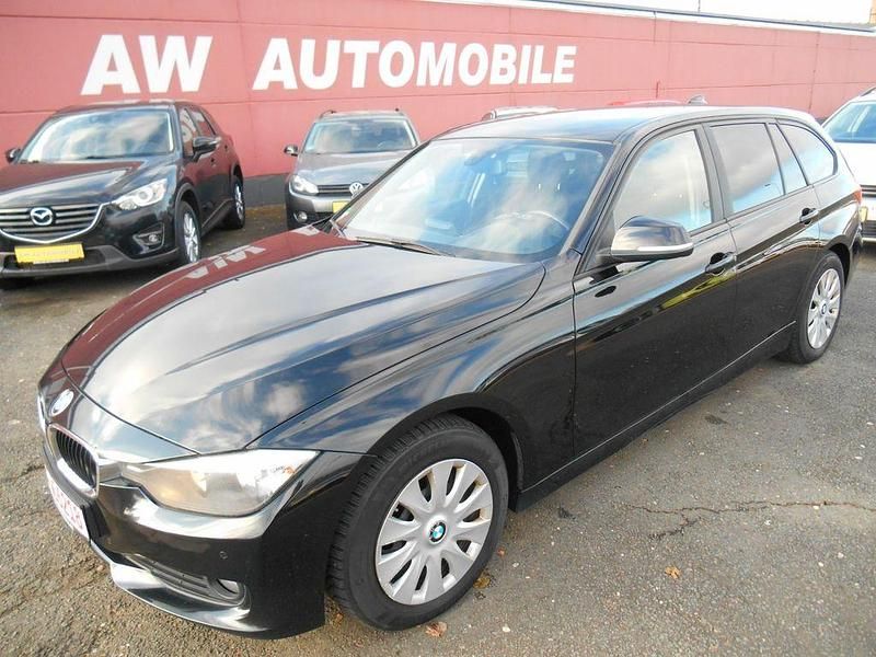 Usata BMW 318 Efficient Dynamics 143 CV (105 kW) 2015 Nero Station wagon