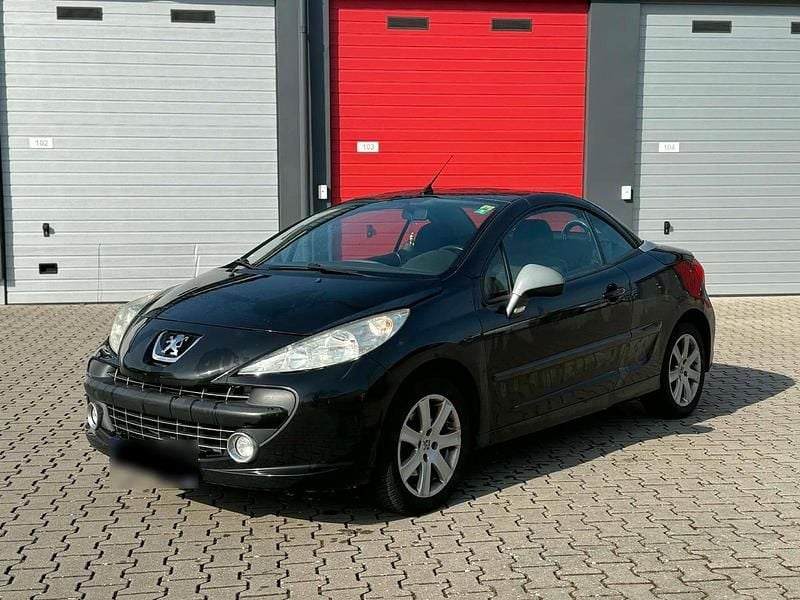 Gebraucht Peugeot 207 CC 120 PS (88 kW) 2010 Schwarz Cabrio