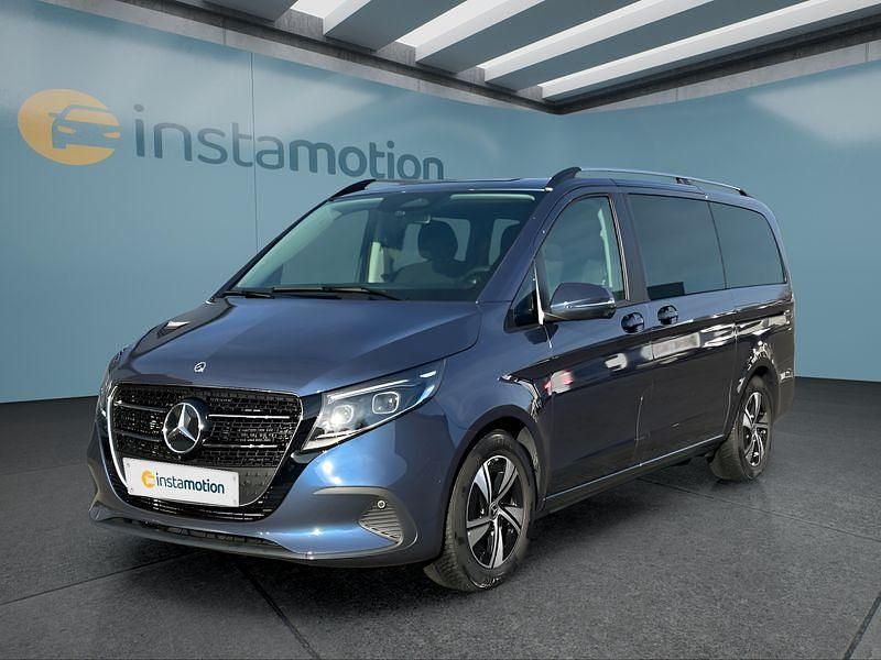 Blau Gebraucht 2024 Mercedes V300 Van / Kleinbus | 67.449 € (Superpreis) - Bild 1/4