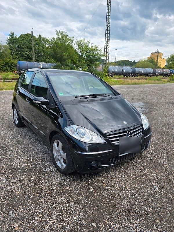 Schwarz Gebraucht 2007 Mercedes A180 Avantgarde Van / Kleinbus | 1.790 € (Fairer Preis) - Bild 1/4