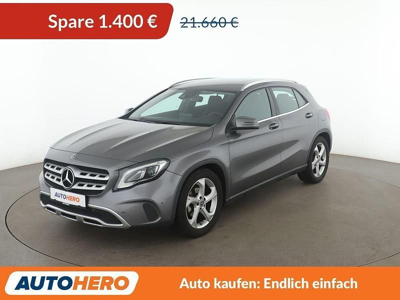 Grau Gebraucht 2019 Mercedes GLA180 Urban SUV | 20.260 € (Fairer Preis) - Bild 1/3
