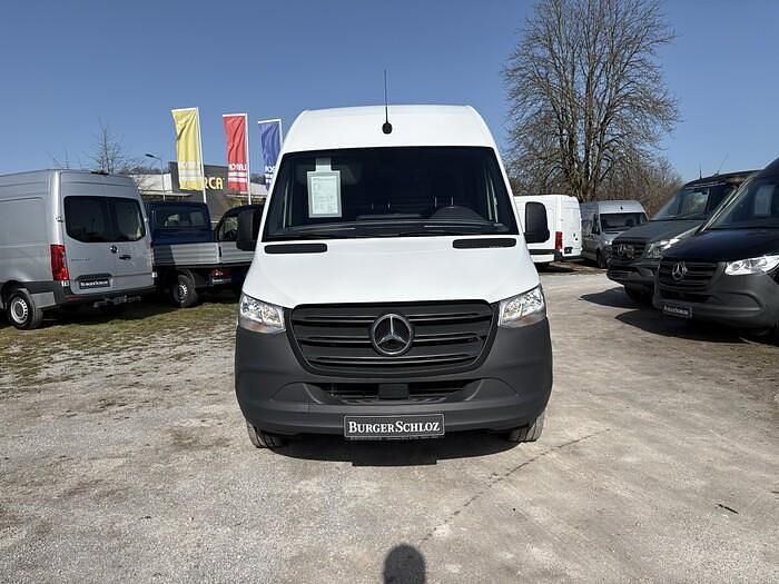 Gebraucht Mercedes Sprinter 170 PS (125 kW) 2022 Arktikweiß Van