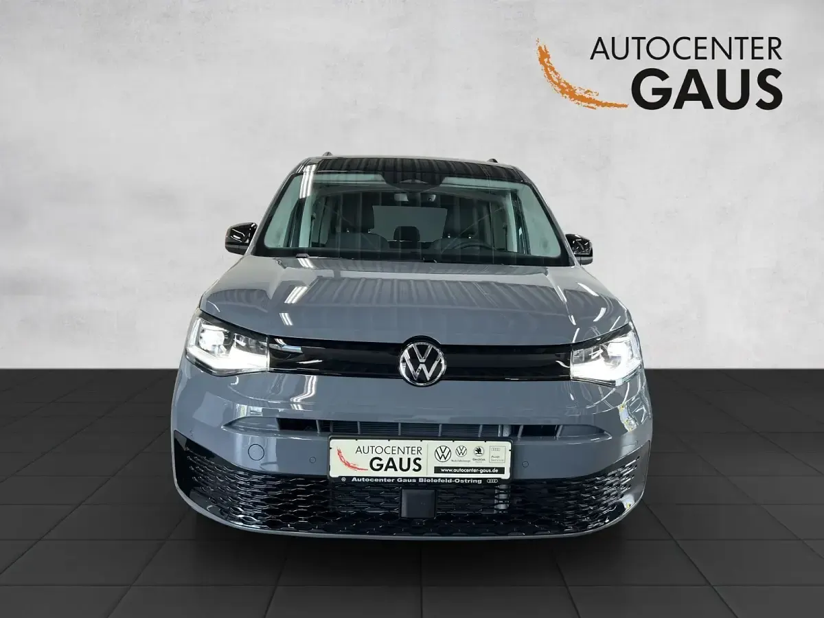Neu VW Caddy California 116 PS (85 kW) 2026 Grau Van / Kleinbus