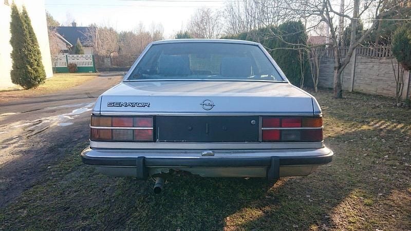 Gebraucht Opel Senator 180 PS (132 kW) 1979 Silber Limousine