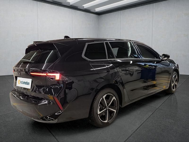 Używany Opel Astra 131 KM (96 kW) 2025 Czarny Kombi