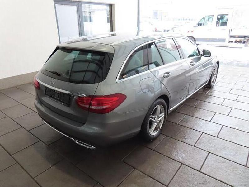 Gebraucht Mercedes C220 Avantgarde 170 PS (125 kW) 2015 Silber Limousine