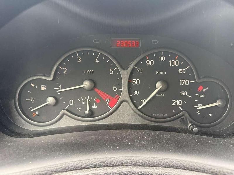 Blau Gebraucht 1999 Peugeot 206 Limousine | 500 € (Fairer Preis) - Bild 1/4