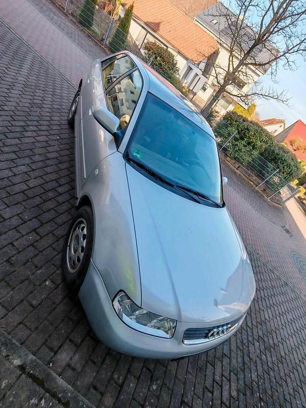 Gebraucht Audi A3 101 PS (74 kW) 2001 Silber Kleinwagen