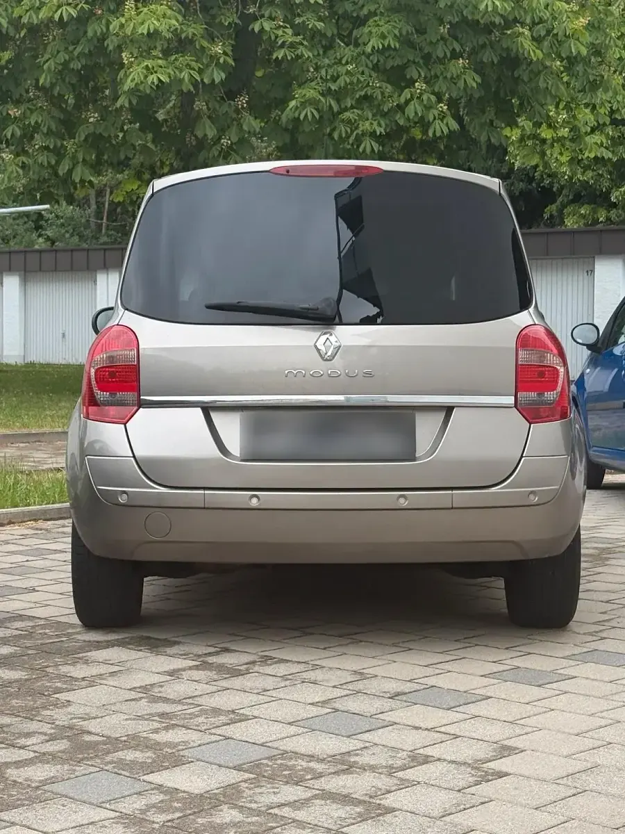 Gebraucht Renault Modus 103 PS (75 kW) 2008 Braun Van / Kleinbus