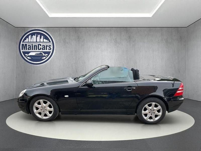 Gebraucht Mercedes SLK200 135 PS (99 kW) 2000 Schwarz Cabrio