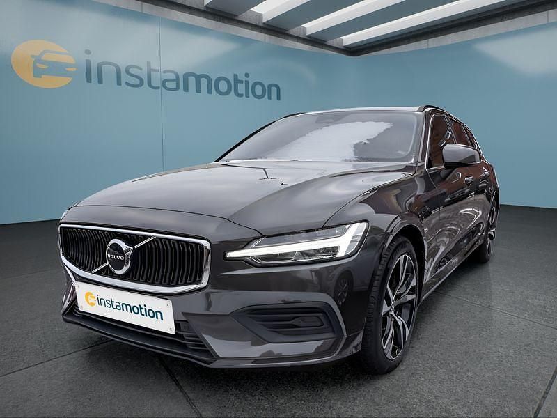 Gebraucht Volvo V60 197 PS (144 kW) 2022 Grau Kombi