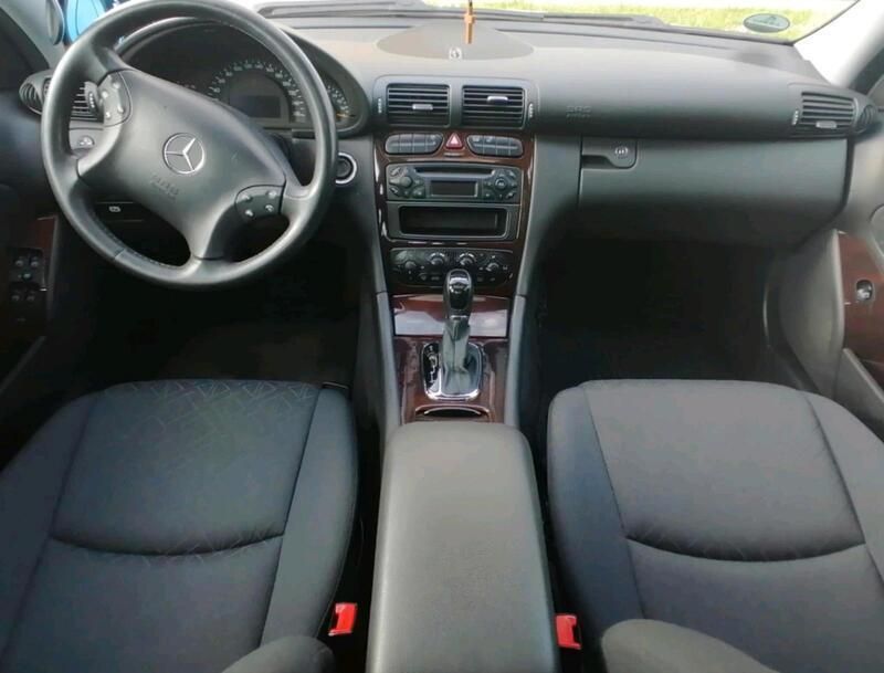 Silber Gebraucht 2003 Mercedes C200 Limousine | 4.499 € - Bild 1/4