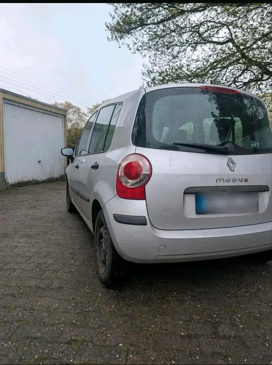 Brugt Renault Modus 75 HK (55 kW) 2007 Sølv MPV