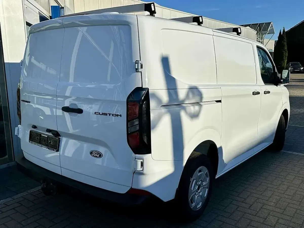 Neu Ford Transit Custom Trend 136 PS (100 kW) 2026 Frozen white Pickup