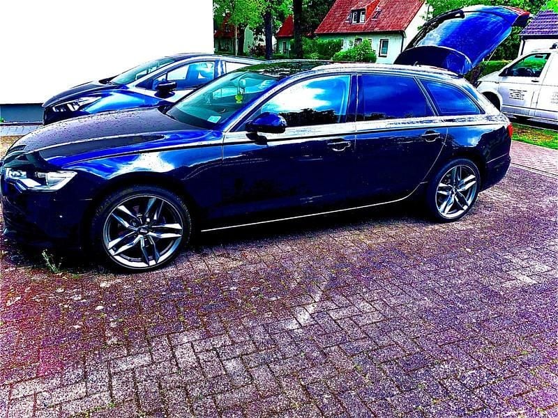 Gebraucht Audi A6 Comfort 190 PS (139 kW) 2014 Grau Kombi