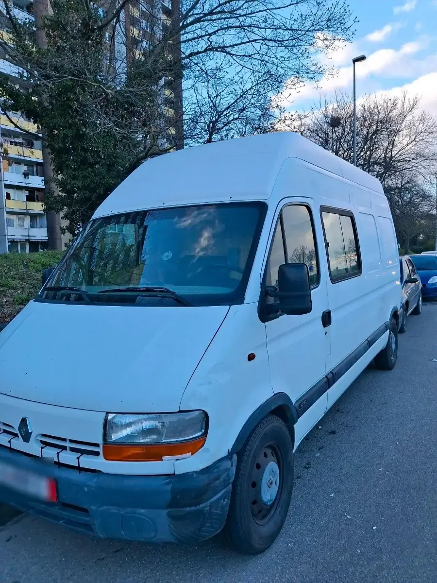 Second-hand Renault Master 120 CP (88 kW) 2002 Alb Monovolum