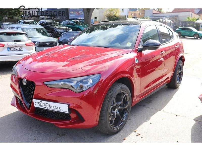 Neu Alfa Romeo Stelvio Quadrifoglio 519 PS (381 kW) 2025 Rot SUV